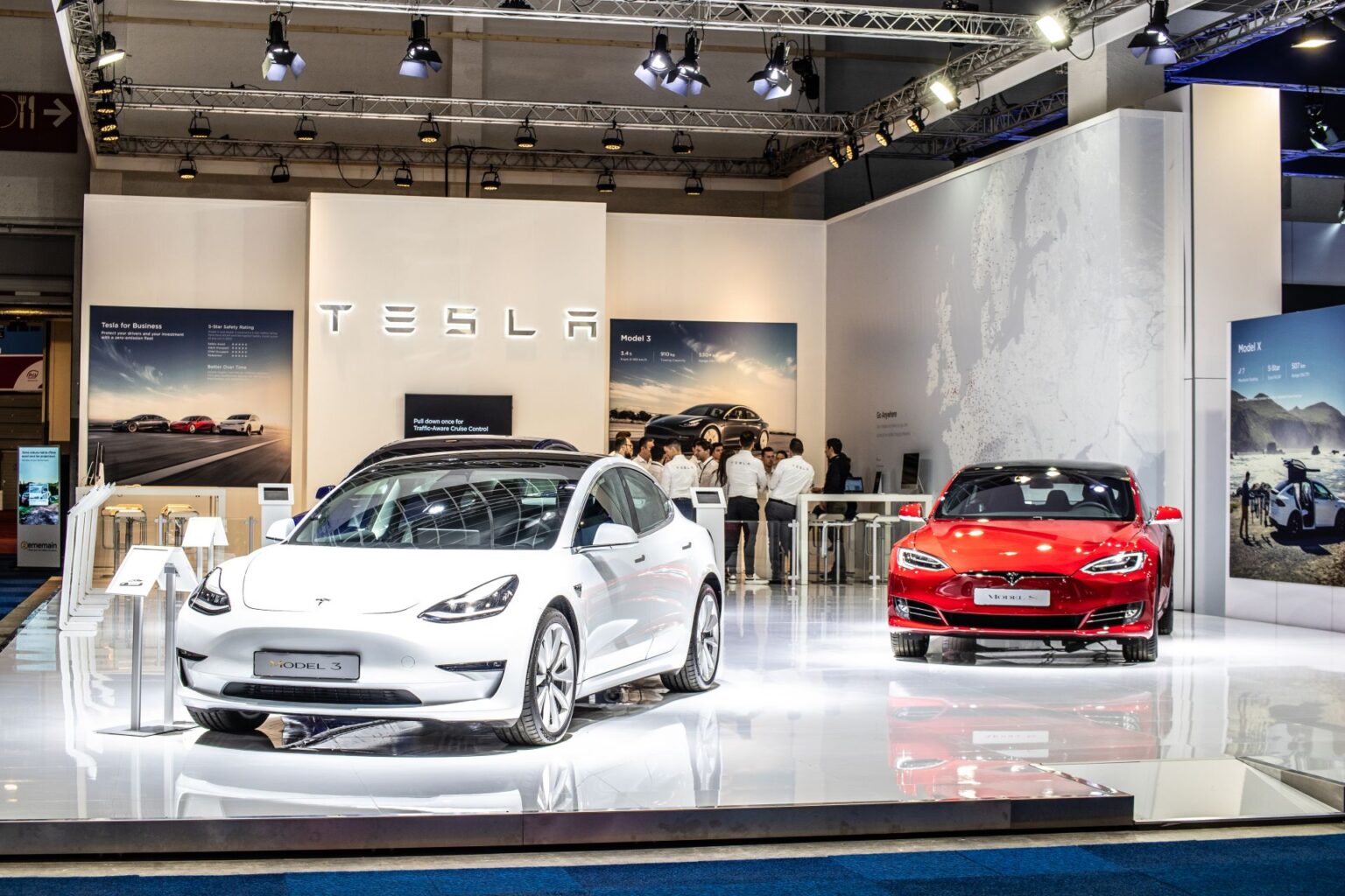 Tesla plant 2020 mit 170.000 Model 3 aus Giga Shanghai