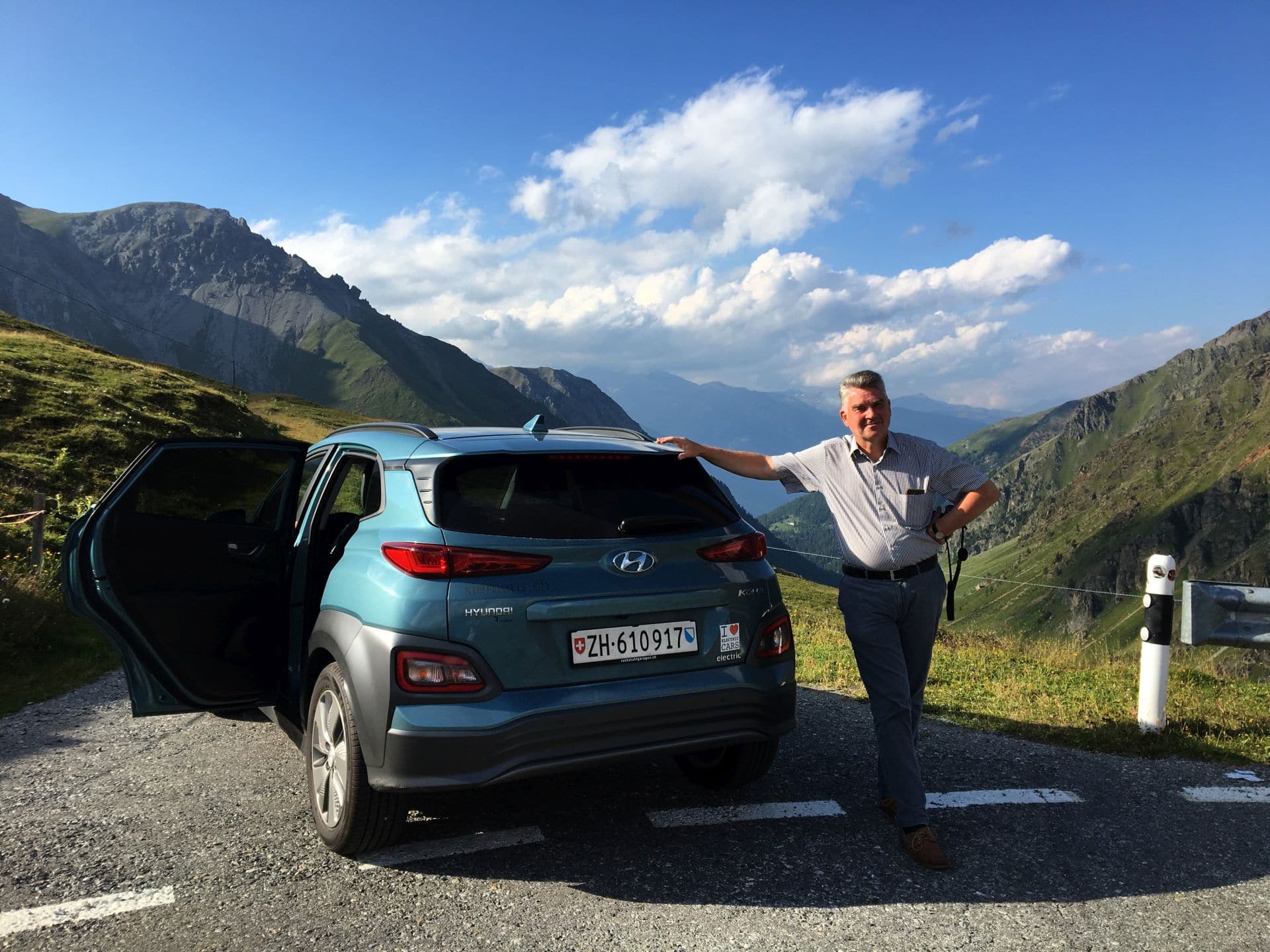 Jürgen Baumann / Kleine Pause in den Sommerferien in Südtirol kurz vor dem Umbrail Pass in Graubünden