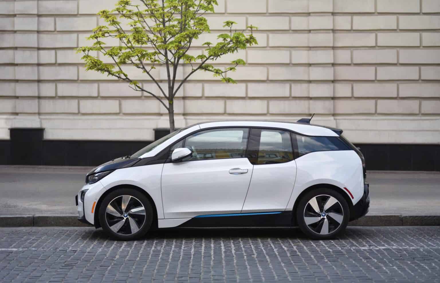 Umfrage: BMW hat Vorreiterrolle bei Elektroautos verloren