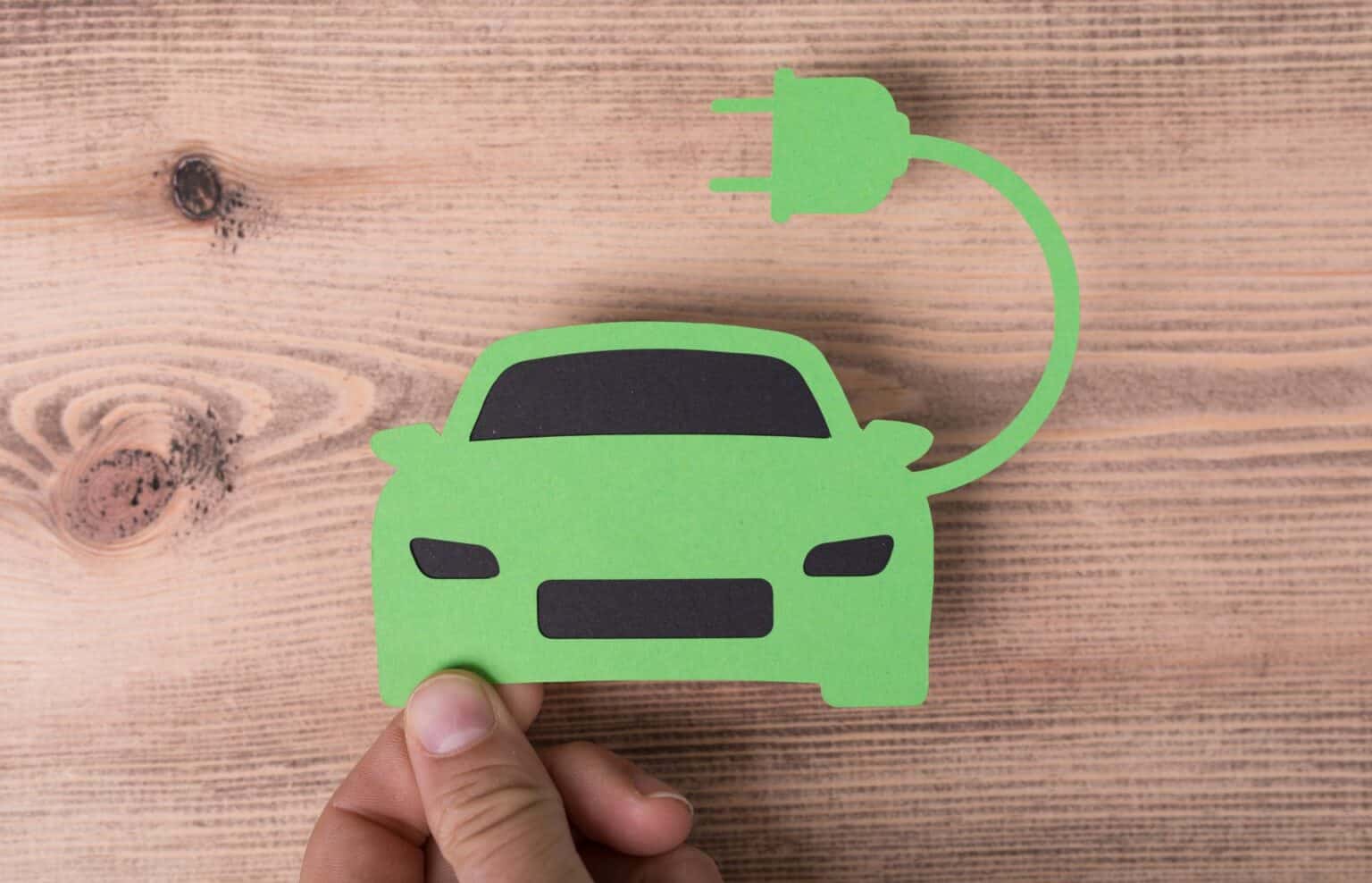 Fast 20.000 Anträge auf E-Auto-Kaufprämie / Umweltbonus im Juli