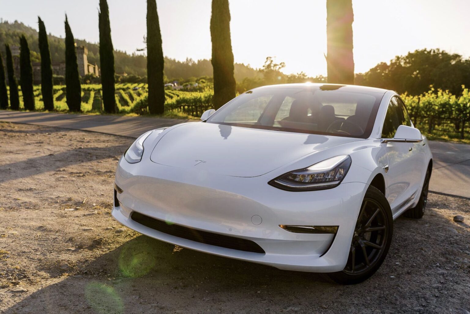 Tesla Model 3 mit 160.000 km: Extrem niedrige Kosten & minimale Akku-Verschlechterung