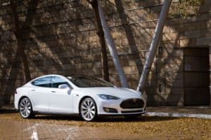Tesla Model S erhält mehr Reichweite: 658 km & schlägt damit Lucid Air