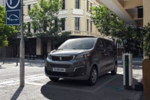 Peugeot e-Traveller L3 50 kWh