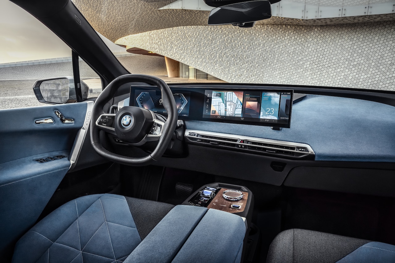 BMW-Elektroauto-iX-Cockpit