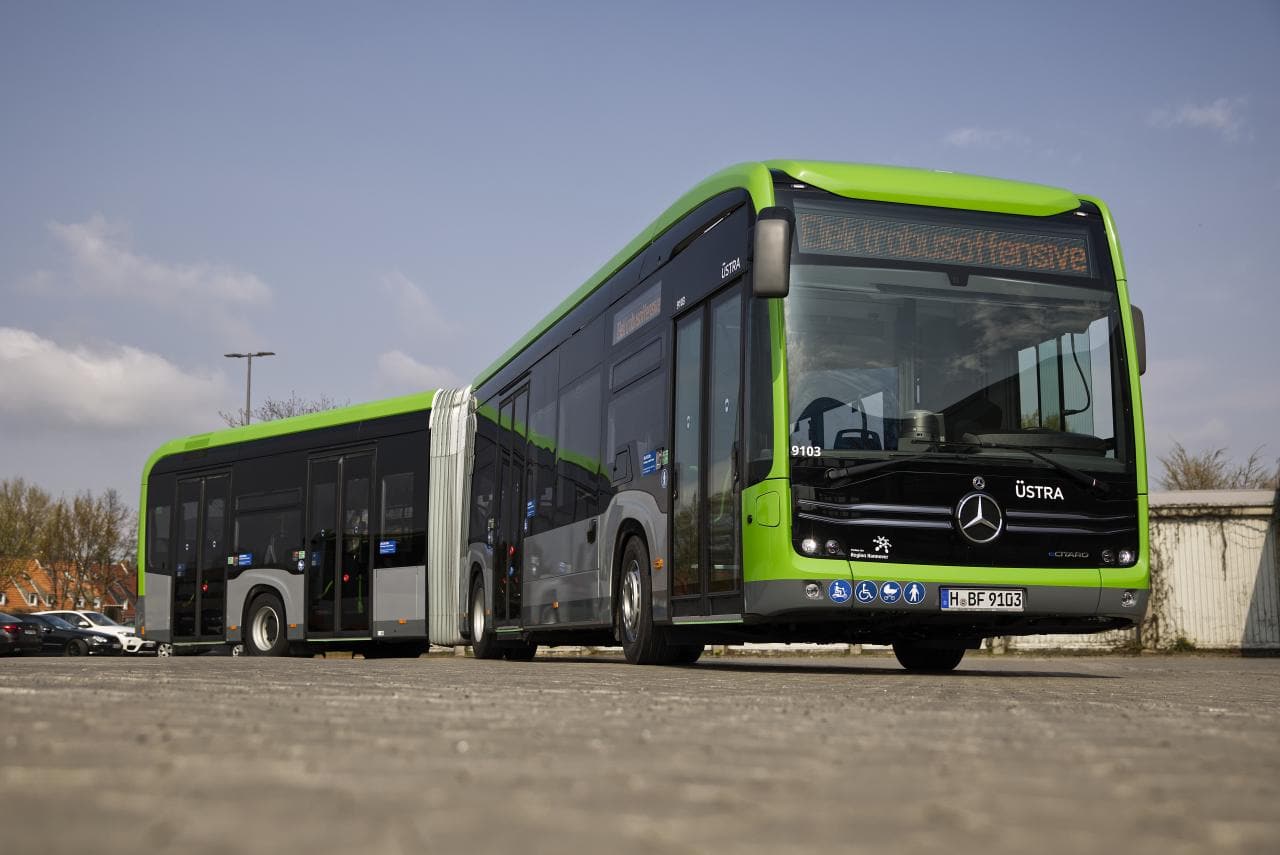 Mercedes-Benz: Stärkere Akkus für Stadtbus eCitaro