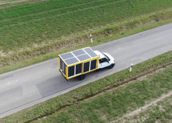 ISFH-Testfahrzeug-Solar-Elektroauto