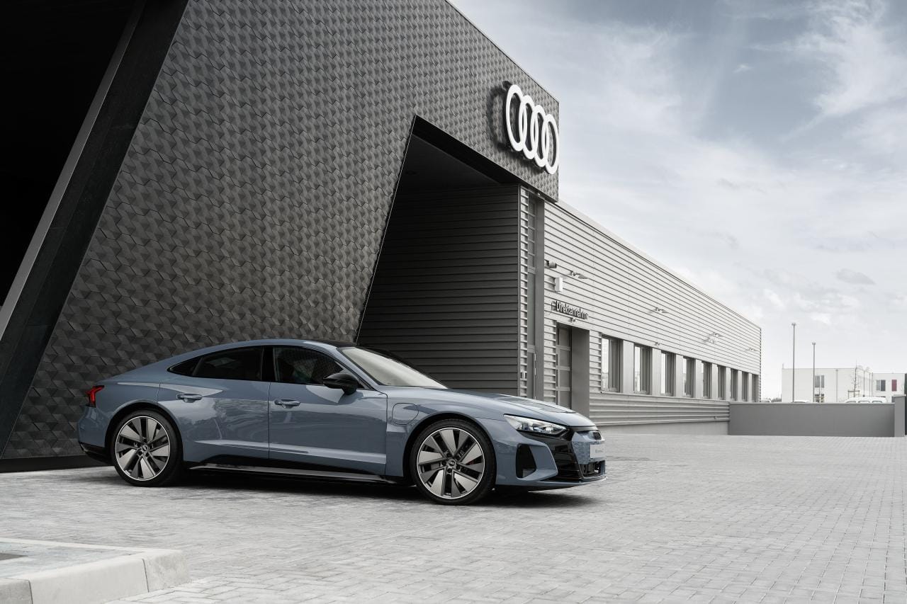 Händler-Start für Audi e-tron GT quattro