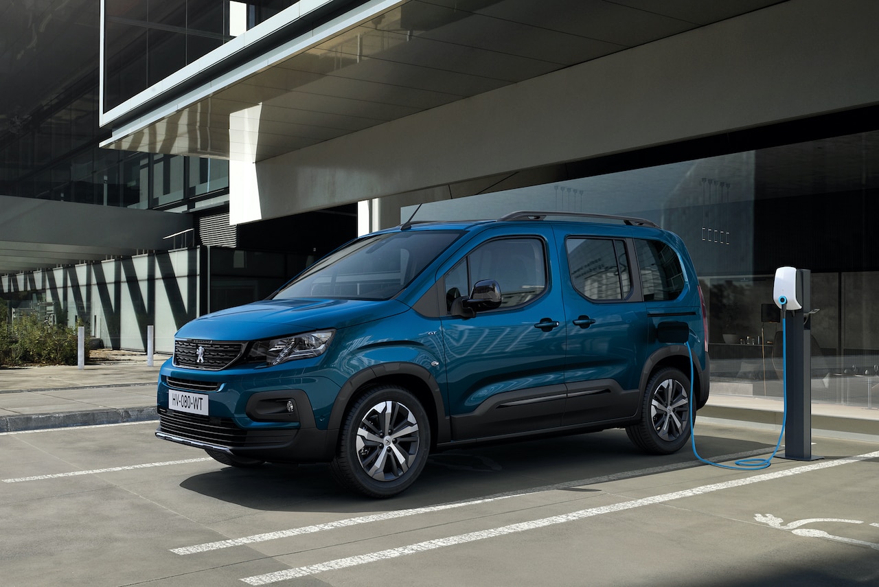 Elektro-Van-Peugeot-e-Rifter