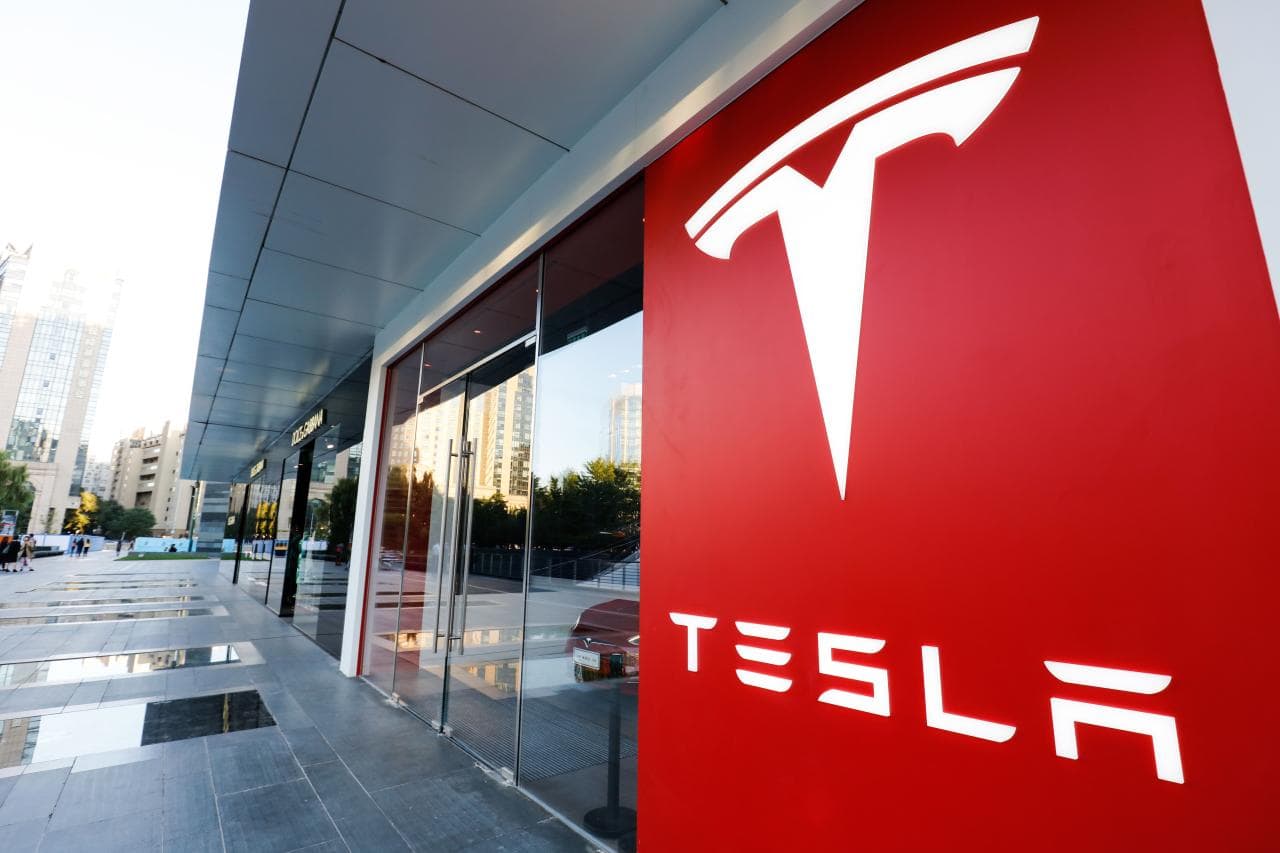 Absatz von Tesla bricht im Juli um mehr als zwei Drittel ein - im größten Automarkt