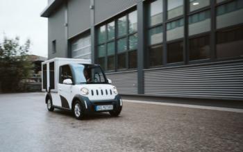 ARI Motors E-Fahrzeug-Prototyp mit Solar-Integration von Sono Motors