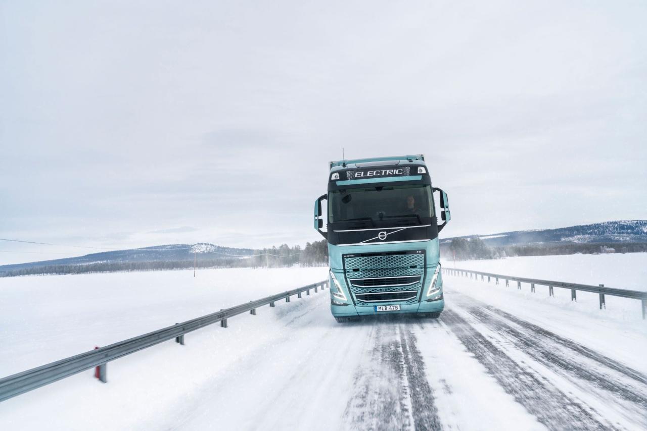 Volvo testet Elektro-Lkw unter winterlichen Extrembedingungen
