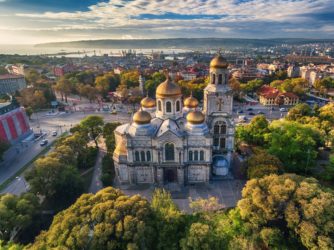 Bulgarien: Bis 2025 rund 10.000 Ladestationen