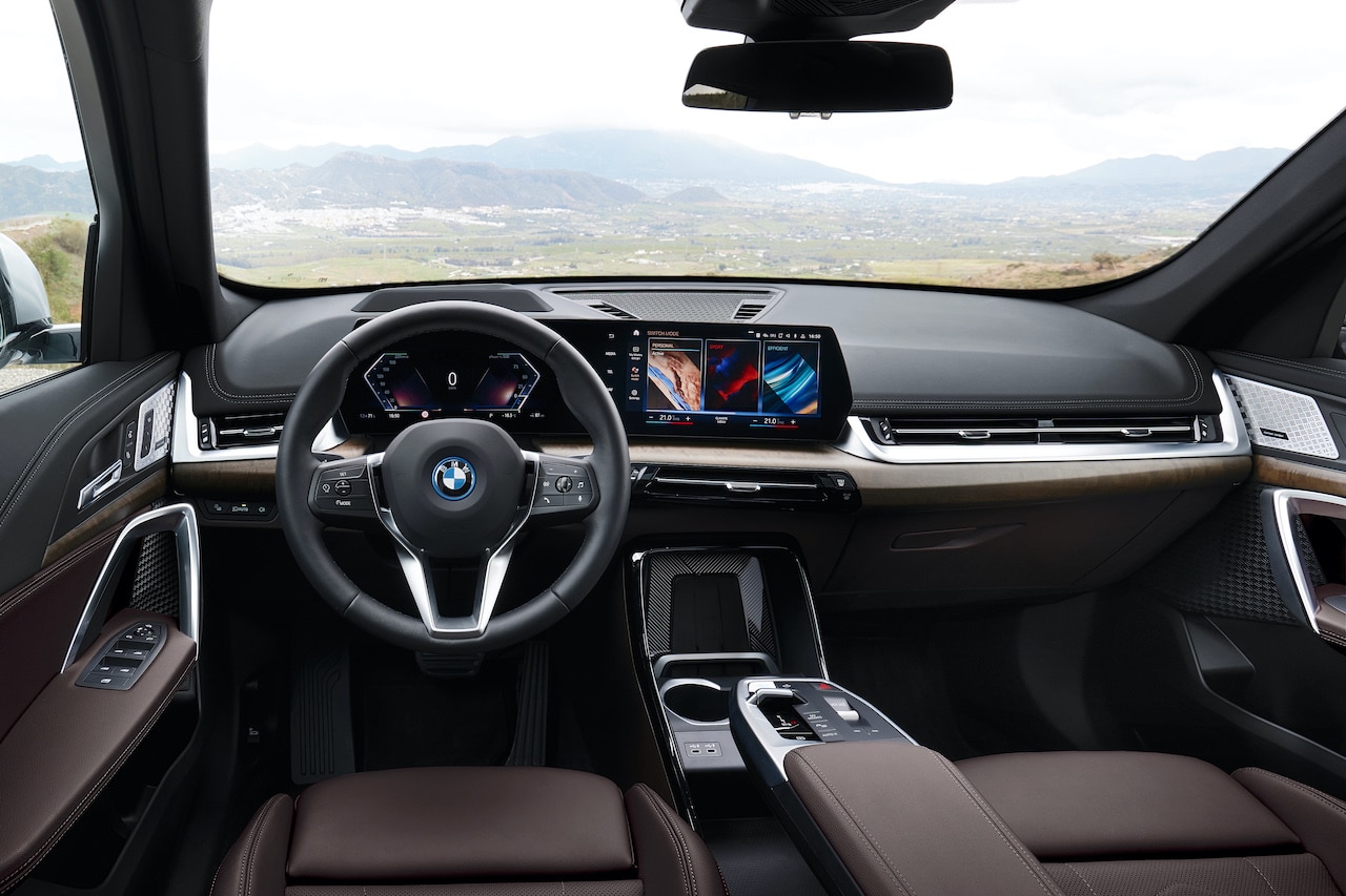BMW stellt rein elektrischen BMW iX1 vor