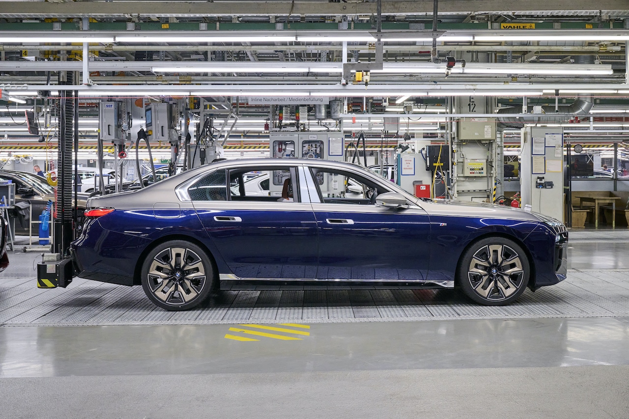 BMW startet Fertigung der Elektro-Luxuslimousine i7
