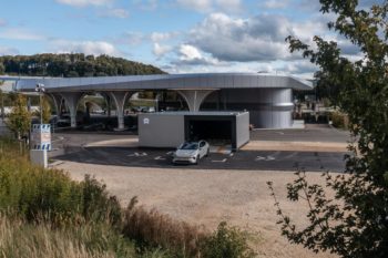 NIO: Erste Batterietausch-Station in Deutschland am Netz