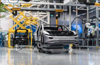 Lightyear startet Serienproduktion ihres Solar-Elektroauto