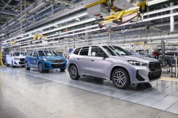 BMW startet Produktion des iX1 in Regensburg