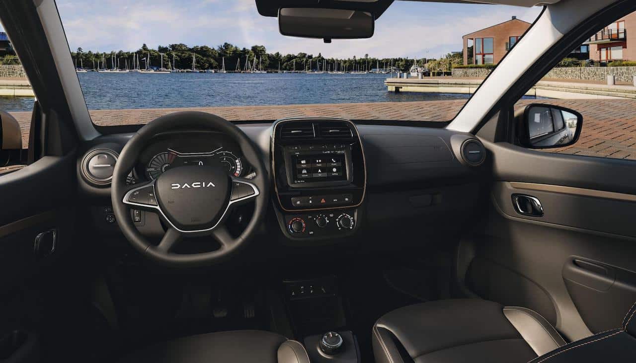 Dacia-Spring-Cockpit