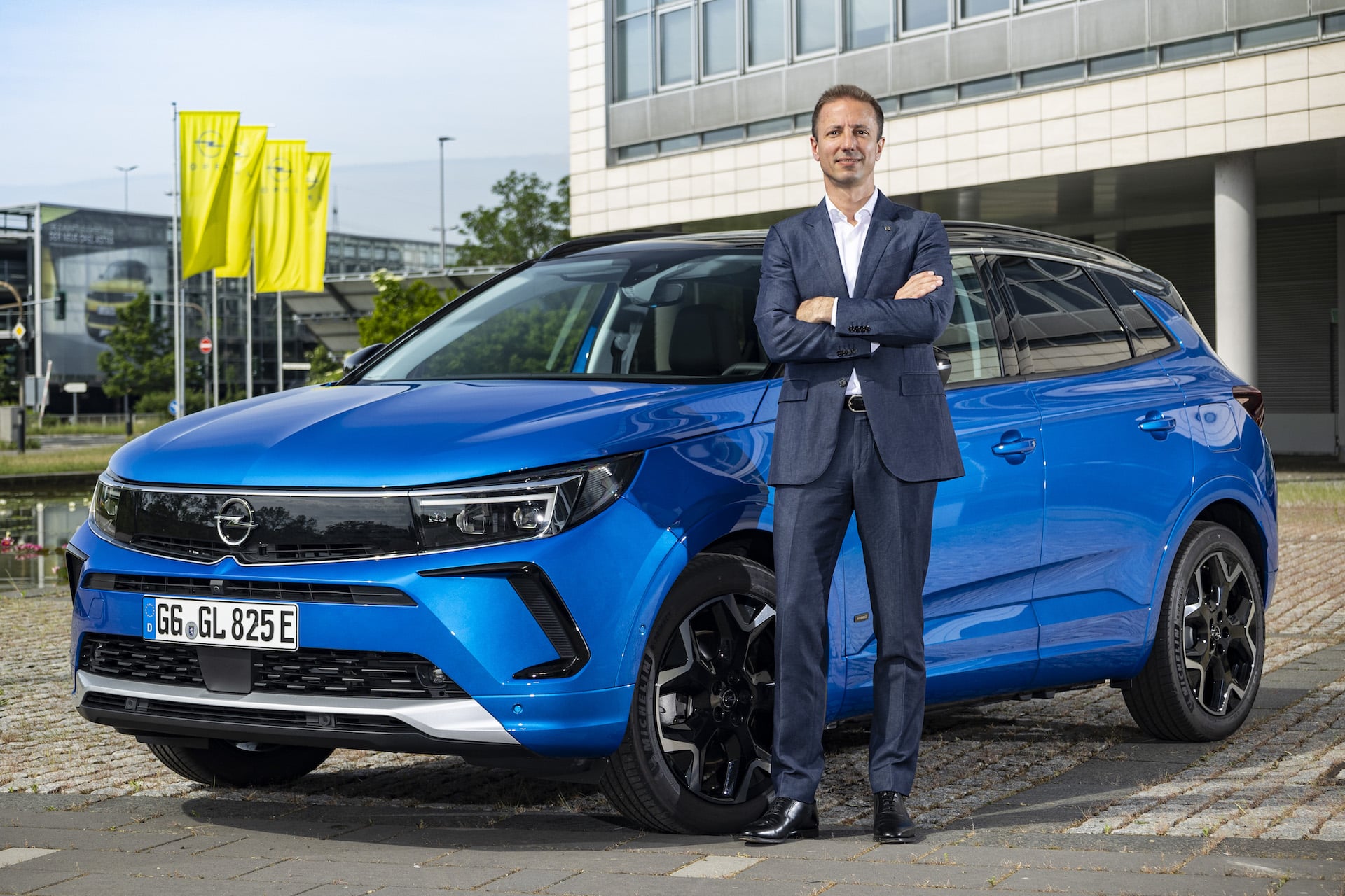 Opel-Chef Huettl im Interview: Wie es für die Traditionsmarke weitergeht