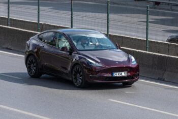 Tesla zeigt überarbeitetes Model Y in China